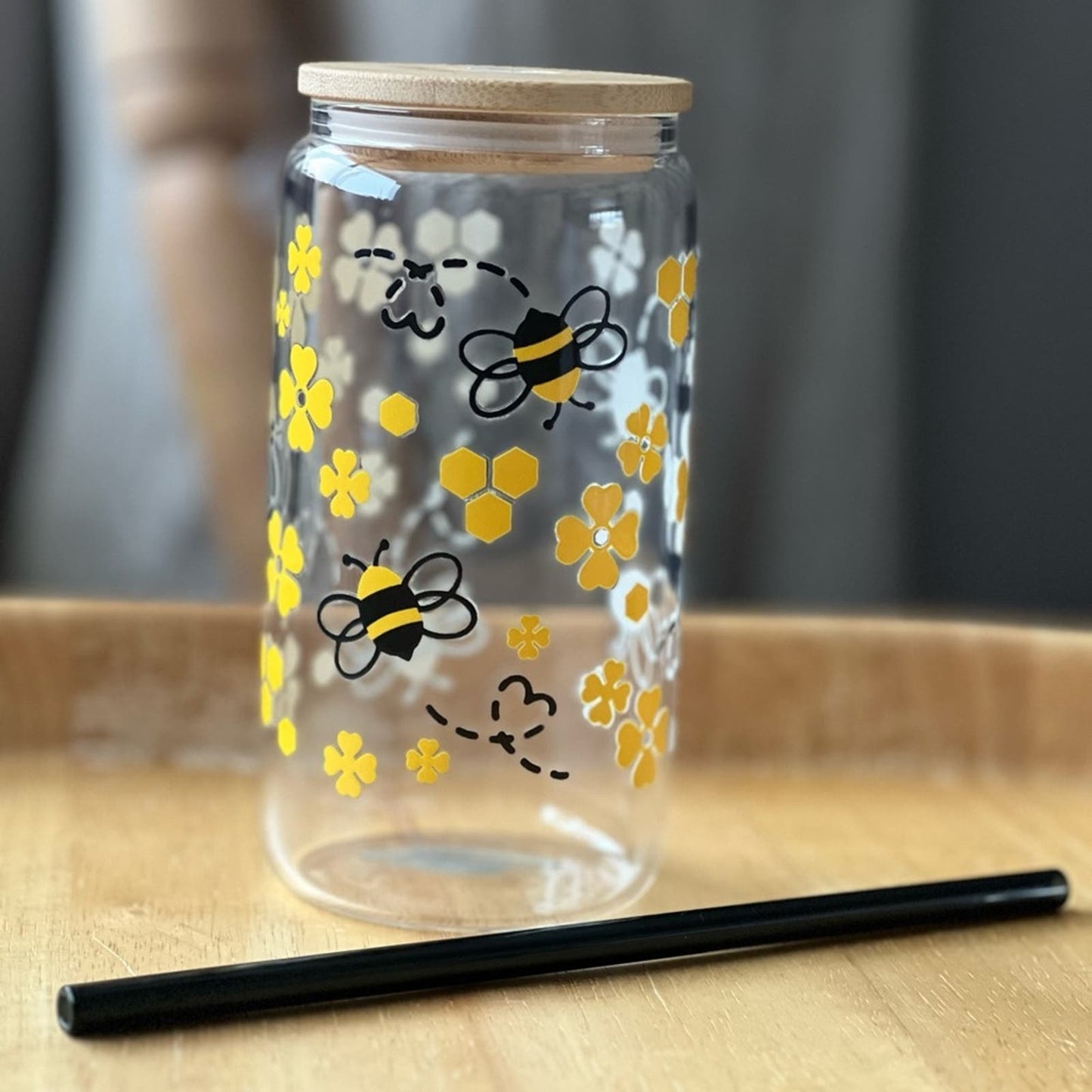 Bee-themed 16oz Iced Coffee Glass - Eco-Friendly with Bamboo Lid and Glass Straw - Cute and Sustainable Drinkware - Perfect for Cold Beverages