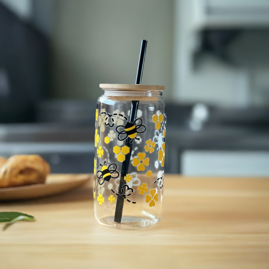 Bee-themed 16oz Iced Coffee Glass - Eco-Friendly with Bamboo Lid and Glass Straw - Cute and Sustainable Drinkware - Perfect for Cold Beverages