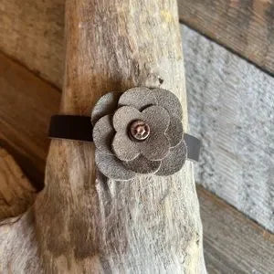 Handmade Leather Flower Bracelet - leatherbyanka