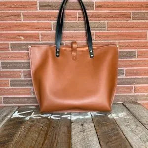 Handmade Engraved Leather Tote Bag - leatherbyanka